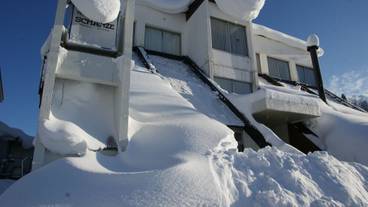 施設の入り口 / 9