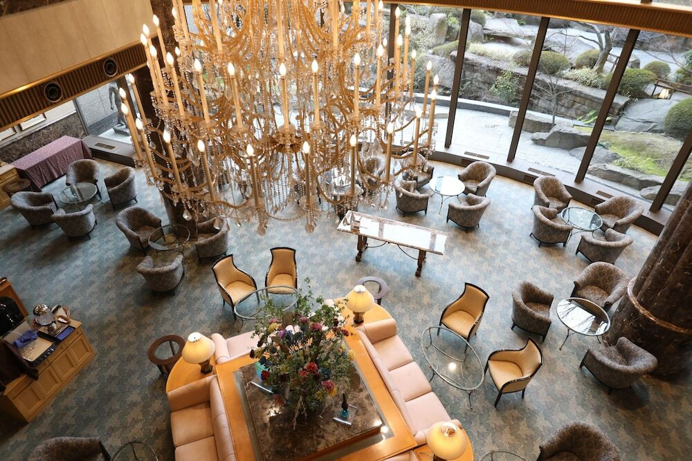 ロビーラウンジ