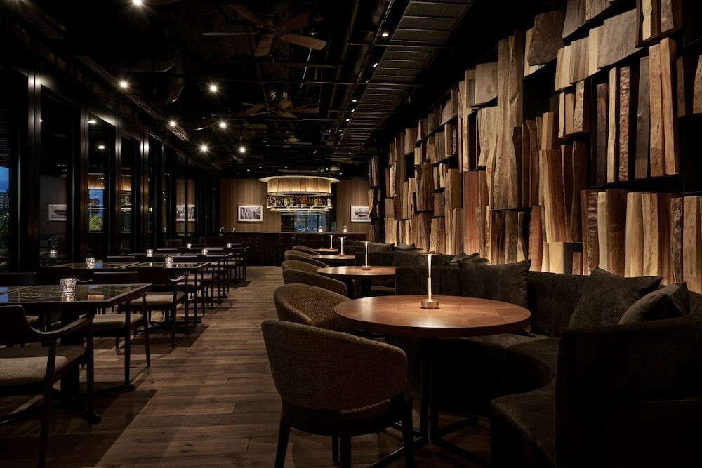 「THE 7th TERRACE」店内イメージ 夜