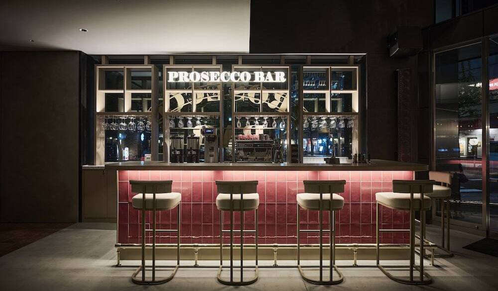 プロセッコバー / 3