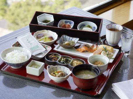 ホテルニューオータニ博多 / 4