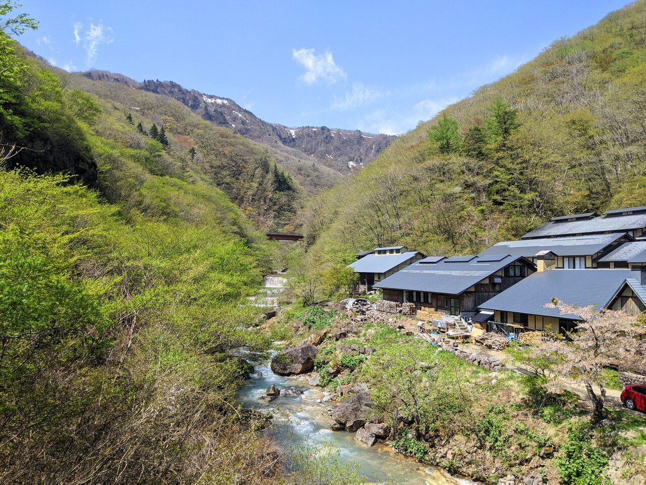 かけ湯・飲泉・入浴の三拍子で、元気もキレイもひとり占め！3526633