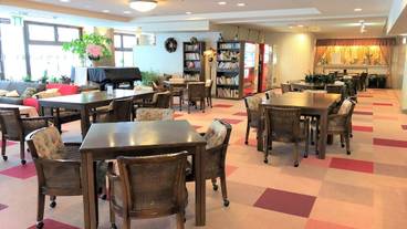 内部エントランス / 2