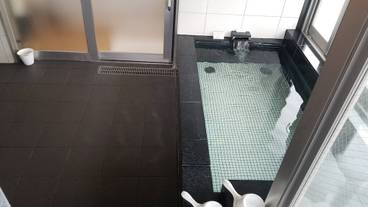 屋内スパ浴槽 / 1