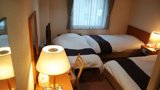 トリプルルーム喫煙可