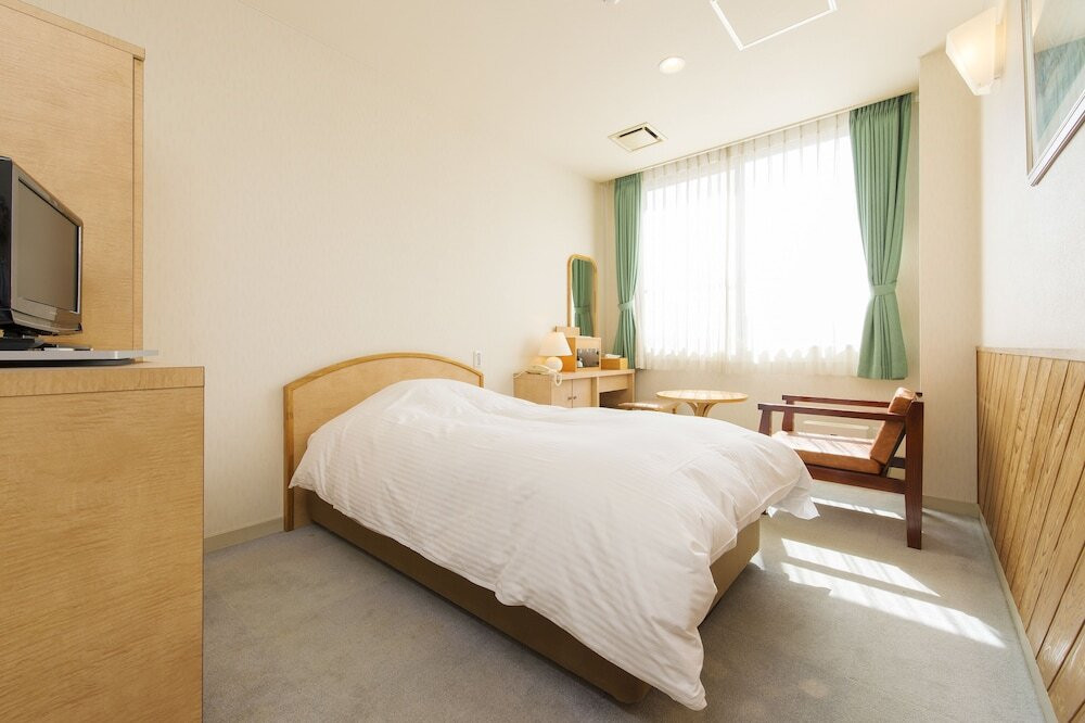 気軽に泊まれて、大浴場でゆっくり癒されるホテル4755447