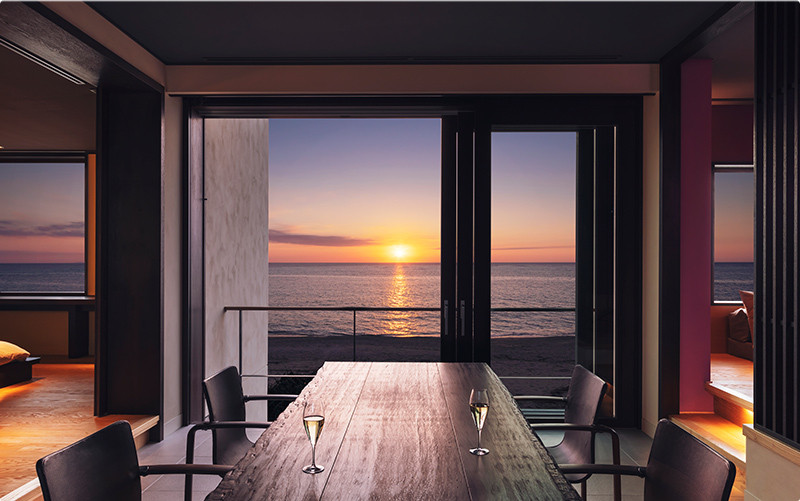 本島の「星のや沖縄」と離島の「星のや竹富島」、どっちに泊まりたい？3646027