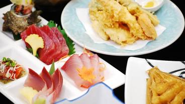 食事・飲み物 / 4