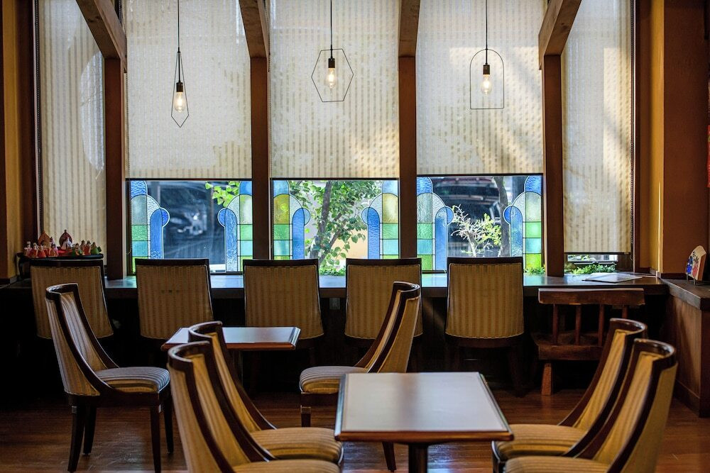 ロビーラウンジ