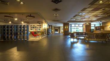 施設内の設備 / 25