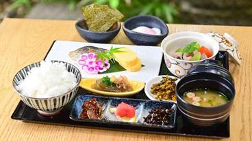 朝食 / 1