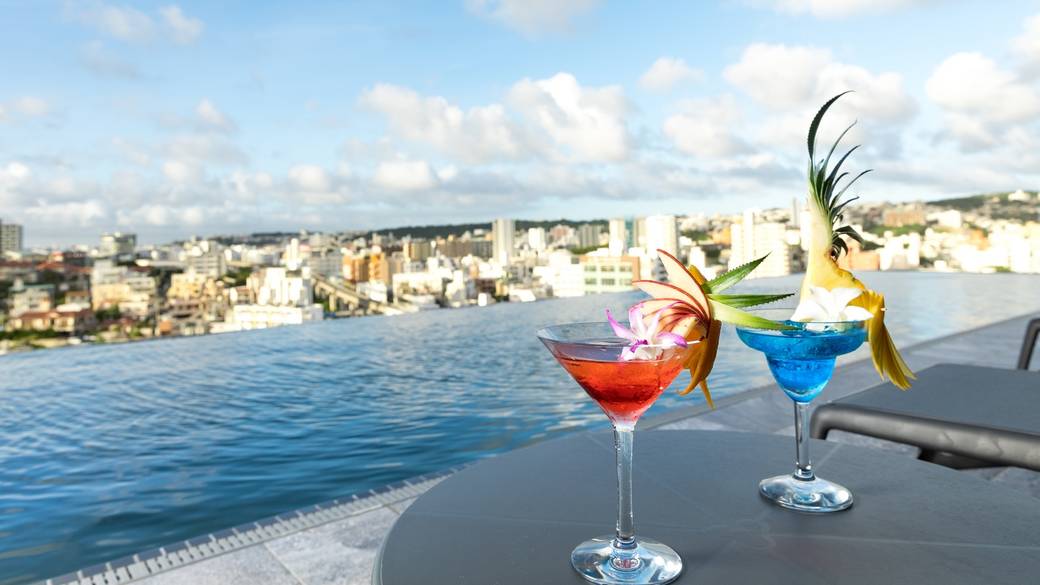 プールサイドバーThe Bar / 2