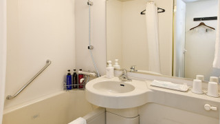 [喫煙] セミダブルルーム