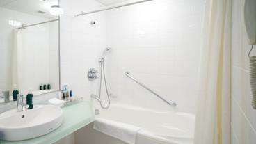 エグゼクティブツイン　バスルーム / 10