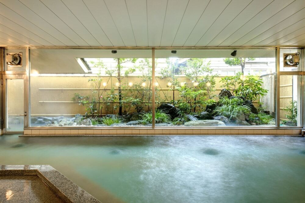 1人3杯！食べきれないほど圧倒的ボリュームのカニフルコースを満喫3361619