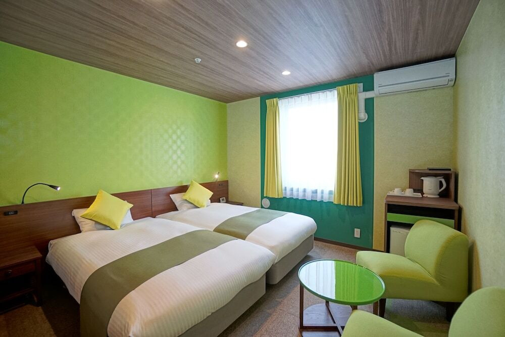 ファミリーツイン