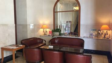 ロビー応接スペース / 4