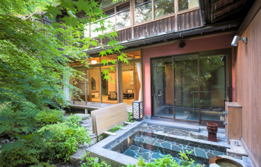 15 Gero Onsen Ryokan With In-Room Open-Air Baths for Relaxing Quality Couple Time