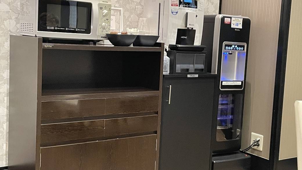 ラウンジのコーヒー / 3