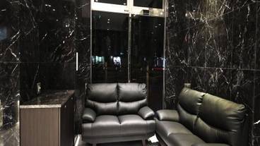 ロビー応接スペース / 5