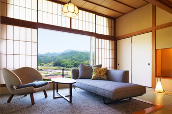 Hotels and ryokan in Niigata offering dreamlike relaxation3549883