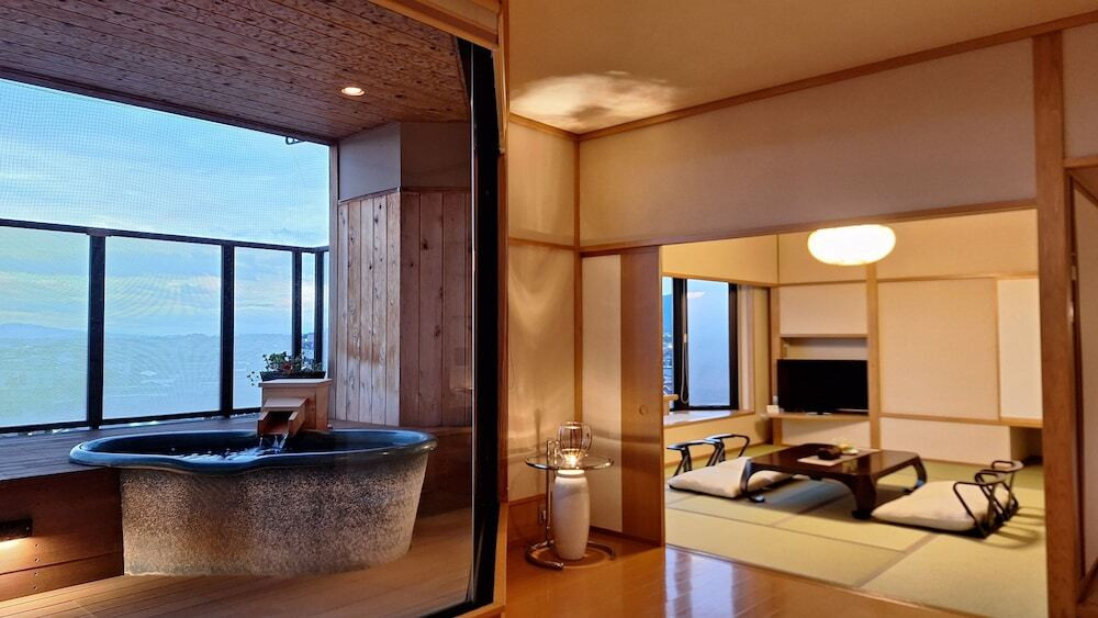 地球にやさしいナチュラルなお宿。「天童温泉 ほほえみの宿 滝の湯」3427996