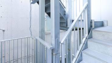 施設内の設備 / 12