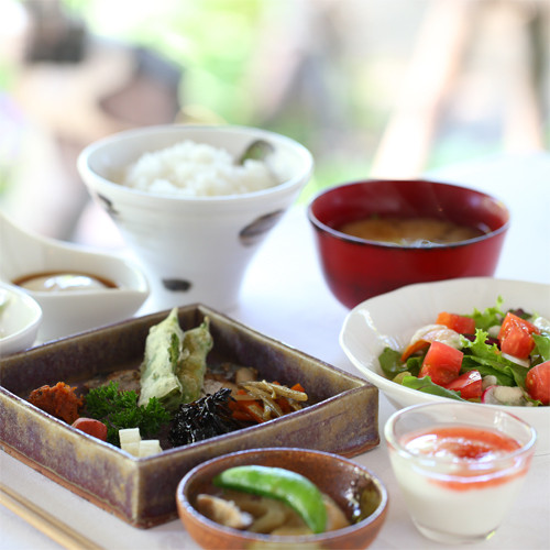 朝食の和食メニュー例