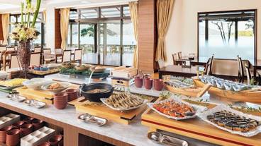 朝食ビュッフェ / 2