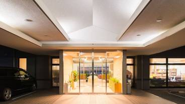 施設の入り口 / 26