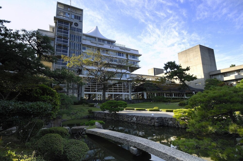 8.贅沢なひと時を過ごす「皆生温泉　東光園」3509063