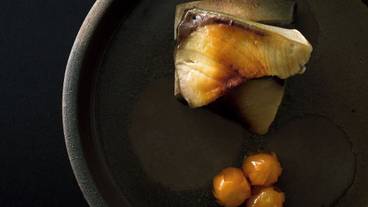 食事・飲み物 / 3