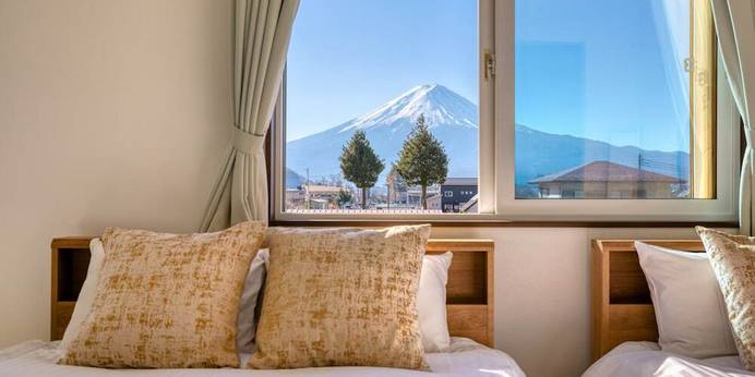 Fuji Viewest Villa RAKUWA（山梨県 別荘・ヴィラ・コンドミニアム） / 1