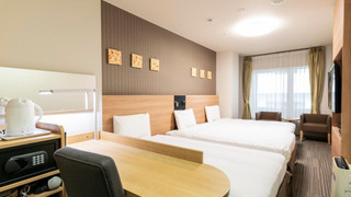 ツインスタンダード シングルベッド2台 + エキストラベッド1台, 禁煙