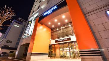 施設の入り口 / 6