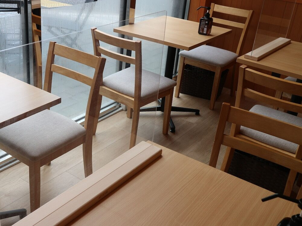 レストラン