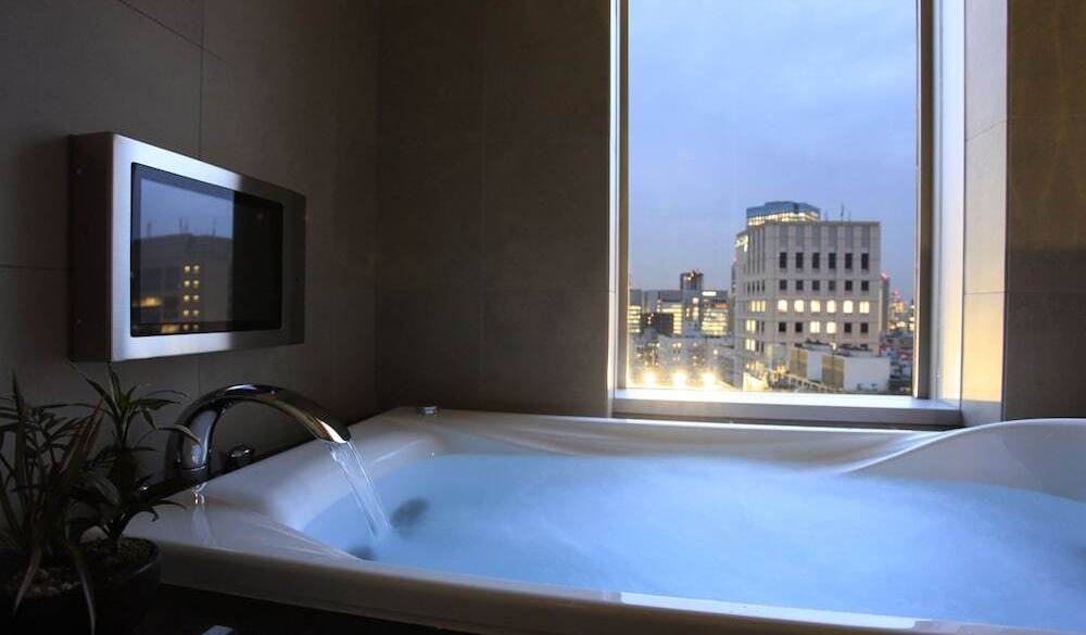 和を感じるお部屋で
おこもりステイ / 5