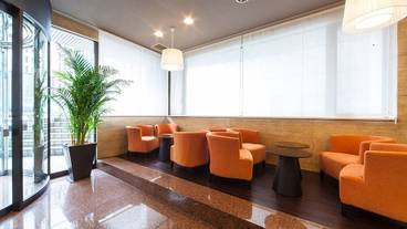 ロビー応接スペース / 5