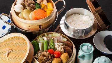 食事・飲み物 / 3