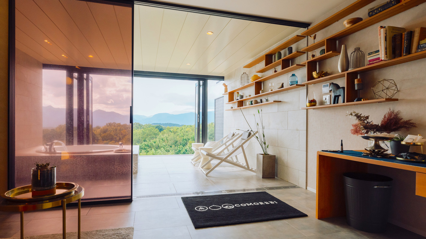 オーバルテント 内観②