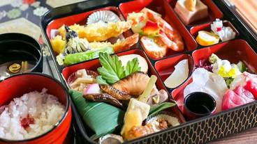 食事・飲み物 / 2