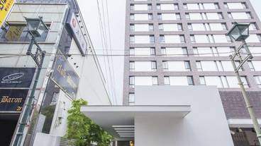 施設の正面 / 3