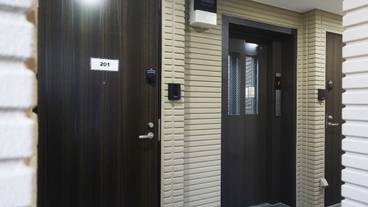 施設の入り口 / 6