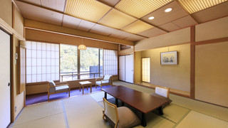 [山側]和室12畳 檜の内湯付 禁煙