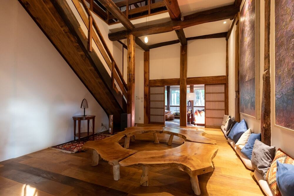 GUEST HOUSEの囲炉裏