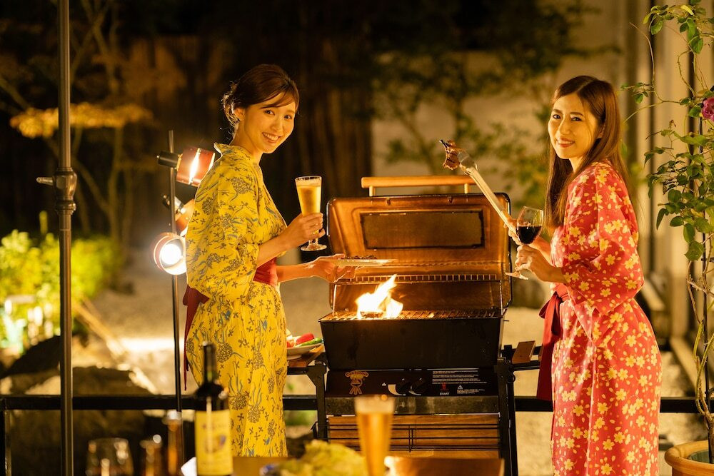 屋外ダイニングエリア