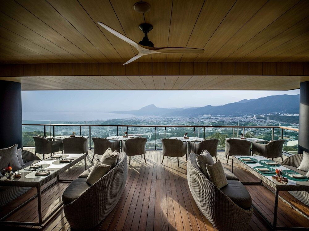 絶景露天風呂とインフィニティプールが自慢のラグジュアリーホテル3656561