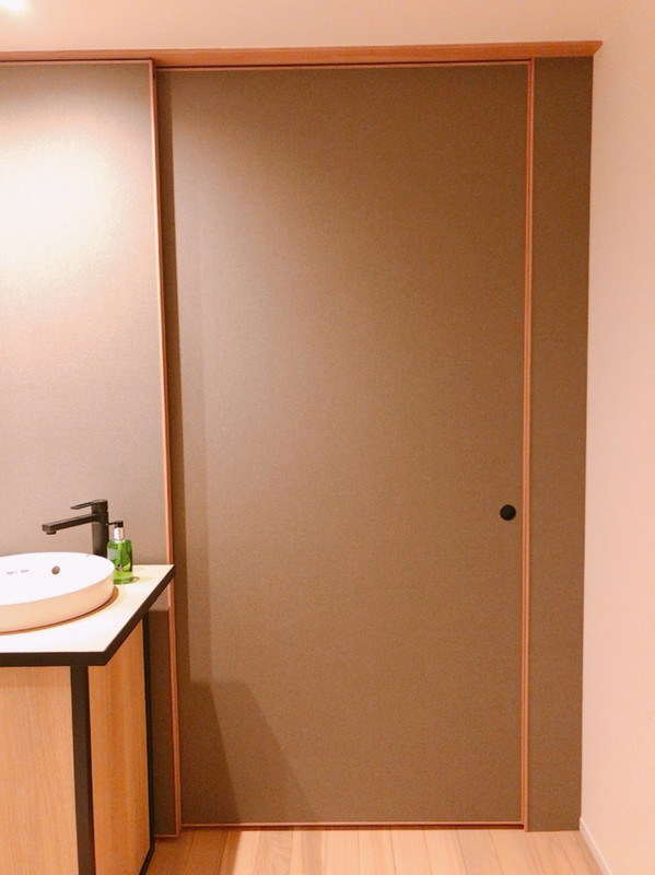 扉で仕切れます