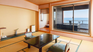 トラディショナル 4 人部屋