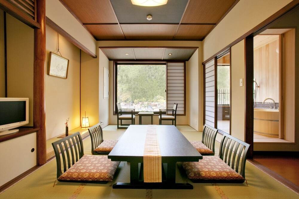 リビング エリア